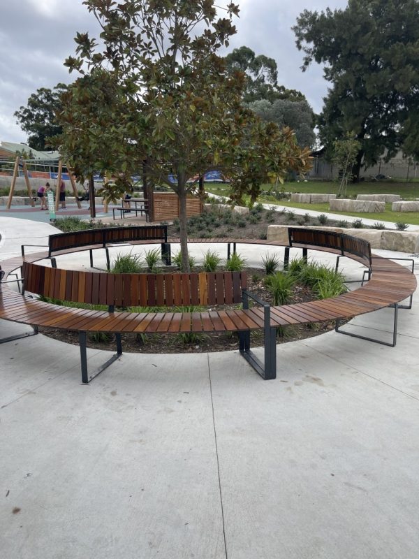 Recycled Plastic Outdoor Furniture EcoFriendly & Durable Park